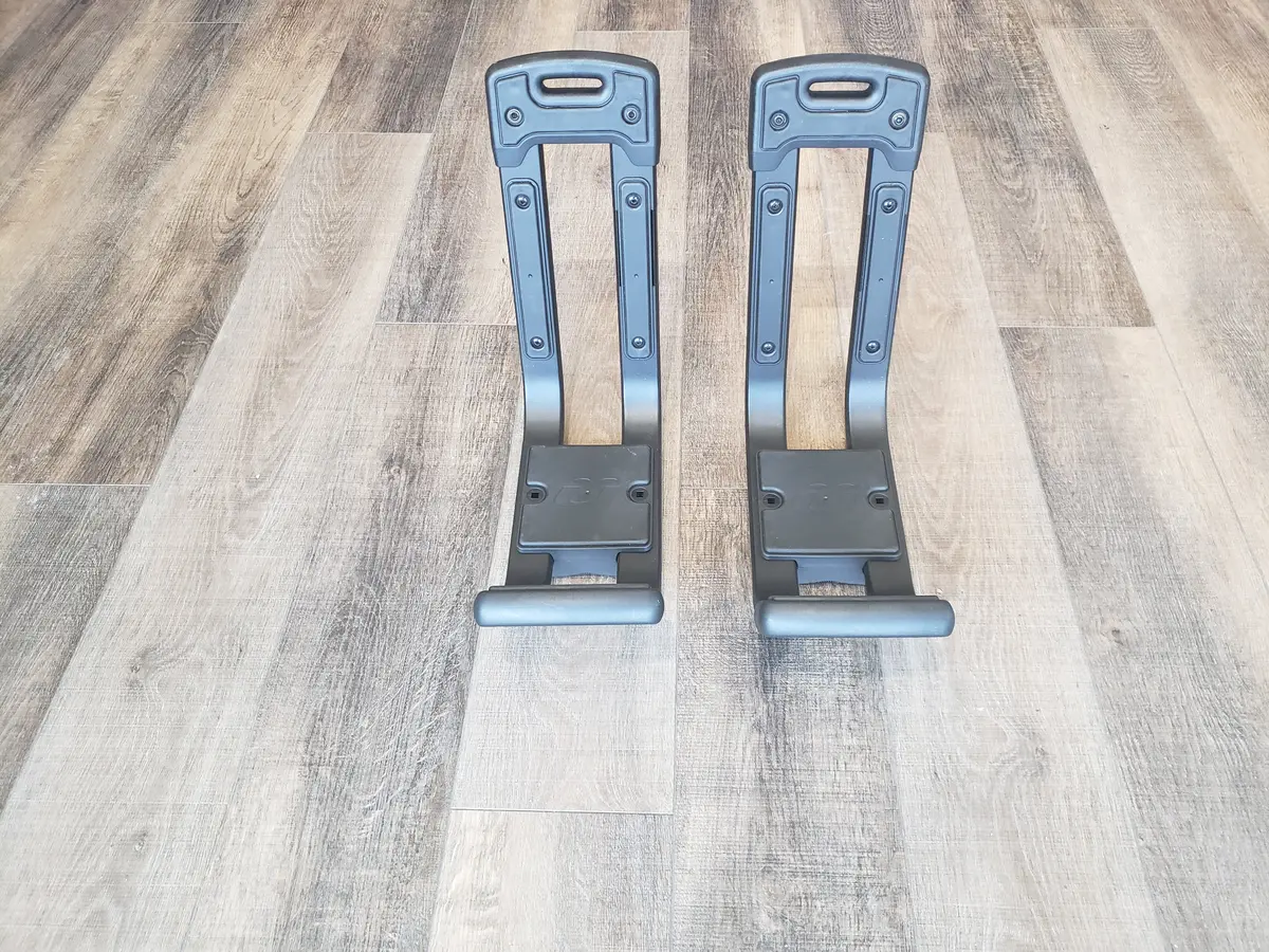 Kuat Class 2 Kayak Roof Rack 1