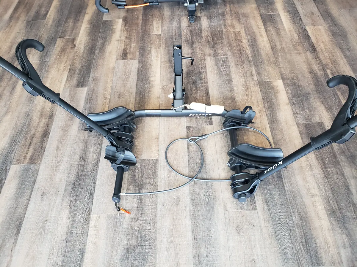Kuat Transfer V2 Hitch Rack, 2-Bike 1
