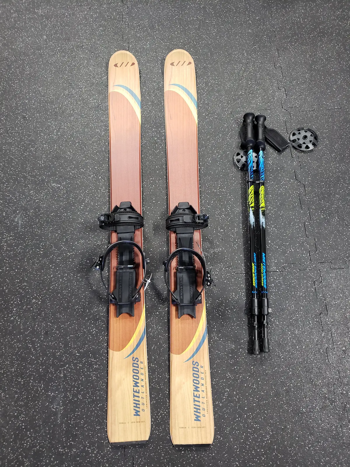 Whitewoods Outlander Snowshoe Skis, 139Cm W/Universal Bindings, Telescopic Poles 1
