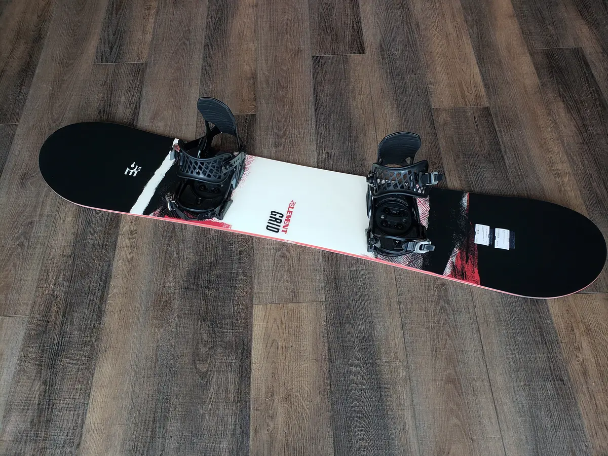 5Th Element Grid Snowboard With Matrix 03 Bindings, 151Cm 1