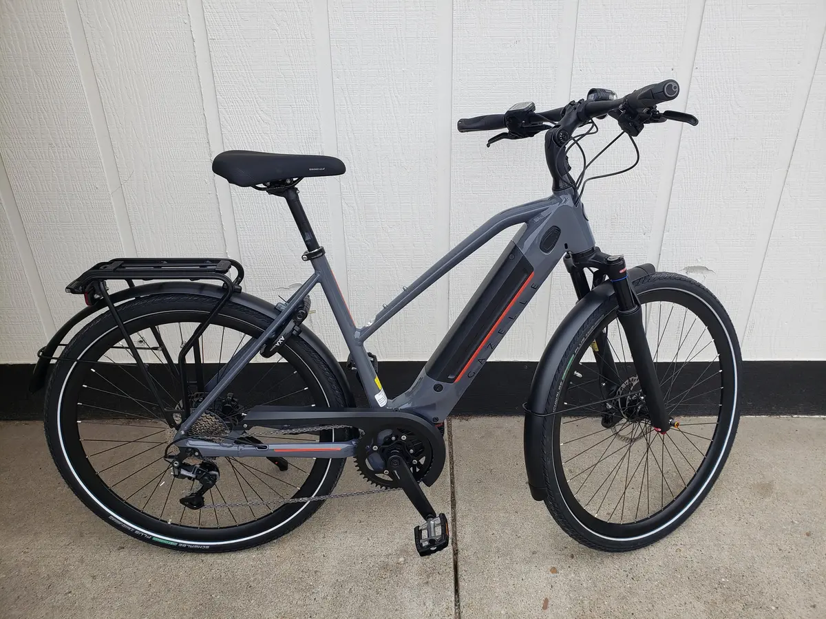 Gazelle Ultimate T10+ E-Bike, Gray 1