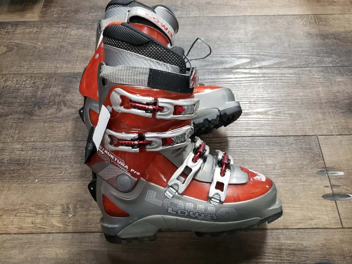Lowa Skuktura Pro Lady At Ski Boots Women 8 25.5 1