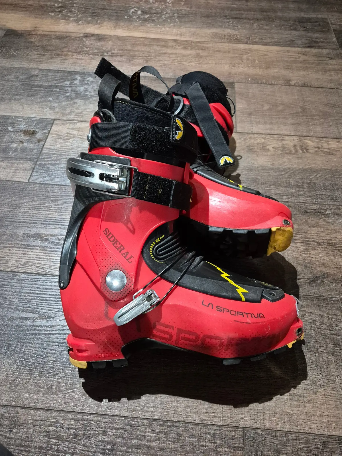 La Sportiva Sideral Alpine Touring Backcountry Ski Boots, Men 8.5, 26.5 Mondo 1