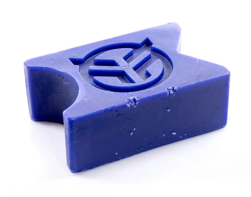 Federal Logo Wax 1