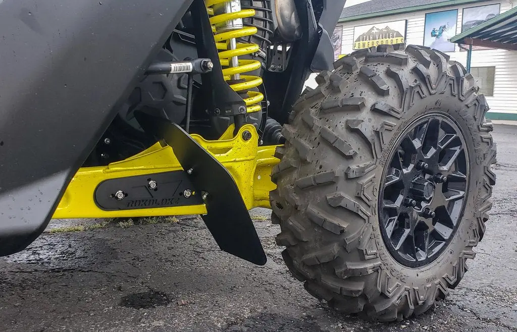 64" Can-Am Maverick X3 2017+ Trailing Arm Guards By Rokblokz 1