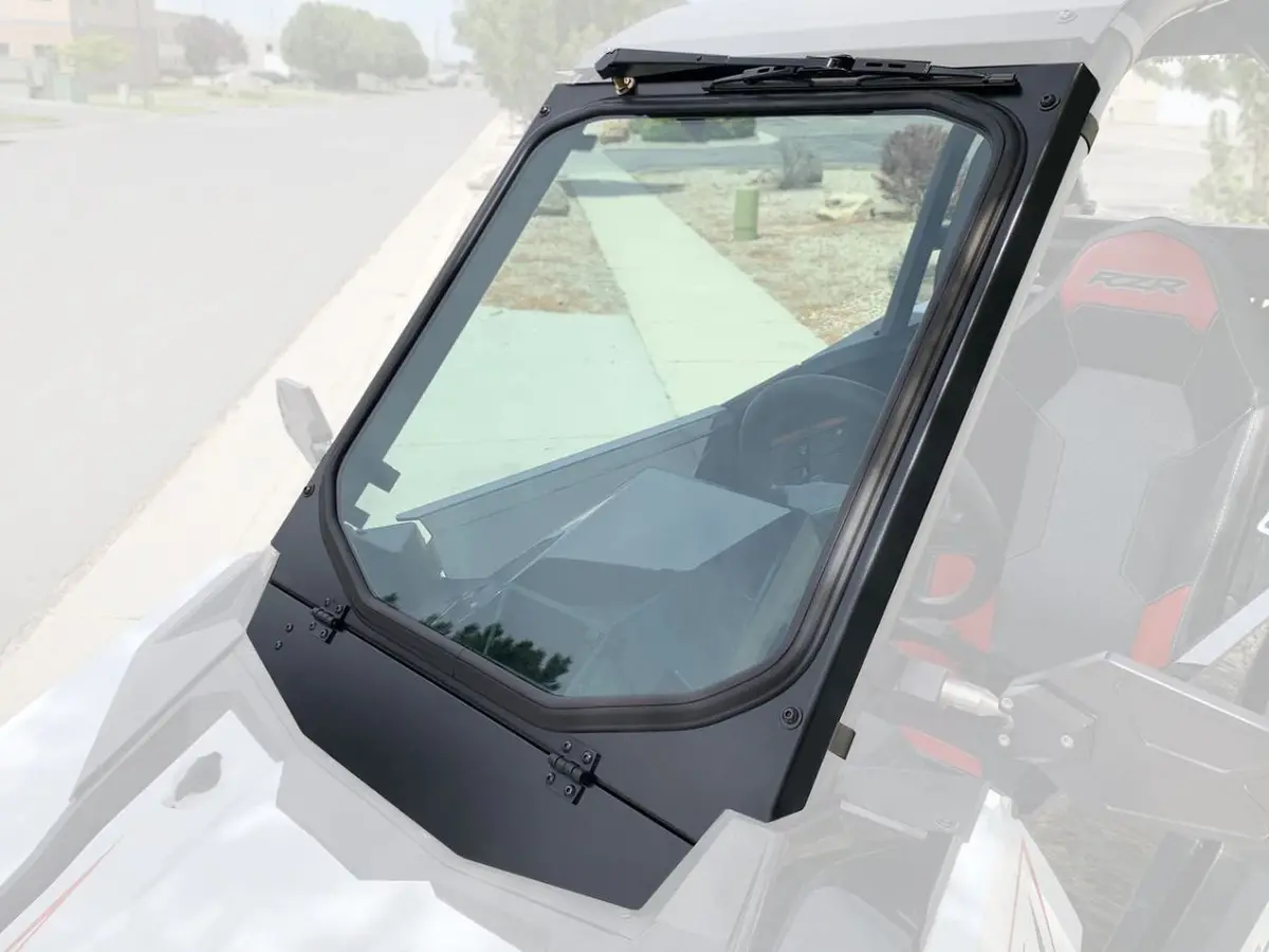 Polaris Rs1 Glass Windshield With Vent And Wiper, Billet Mounts By Utvzilla 1