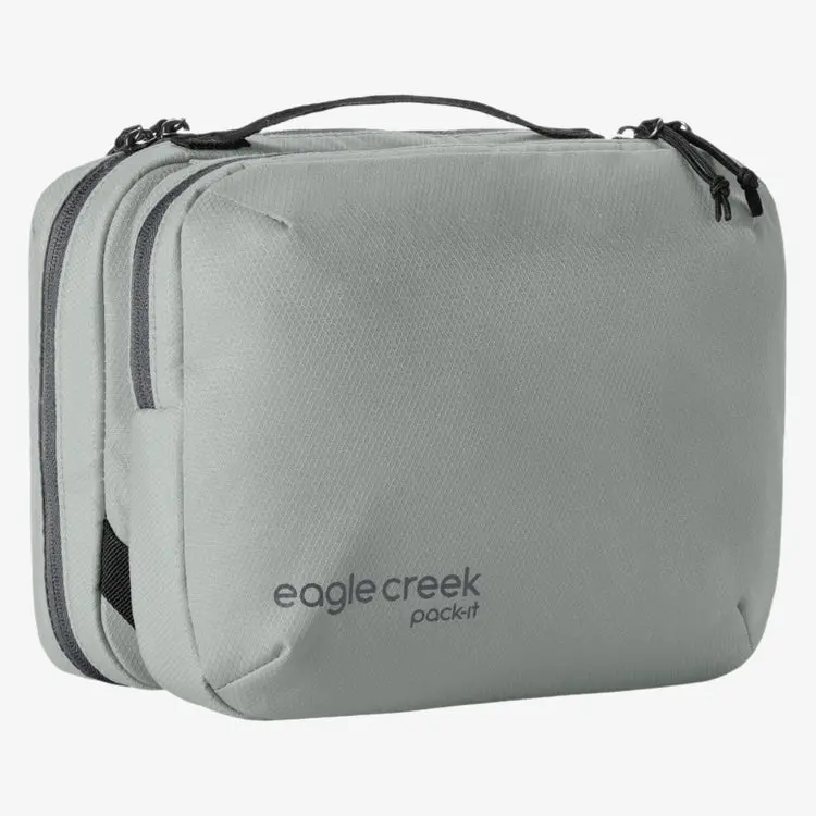 Eagle Creek Trifold Toiletry Kit 1