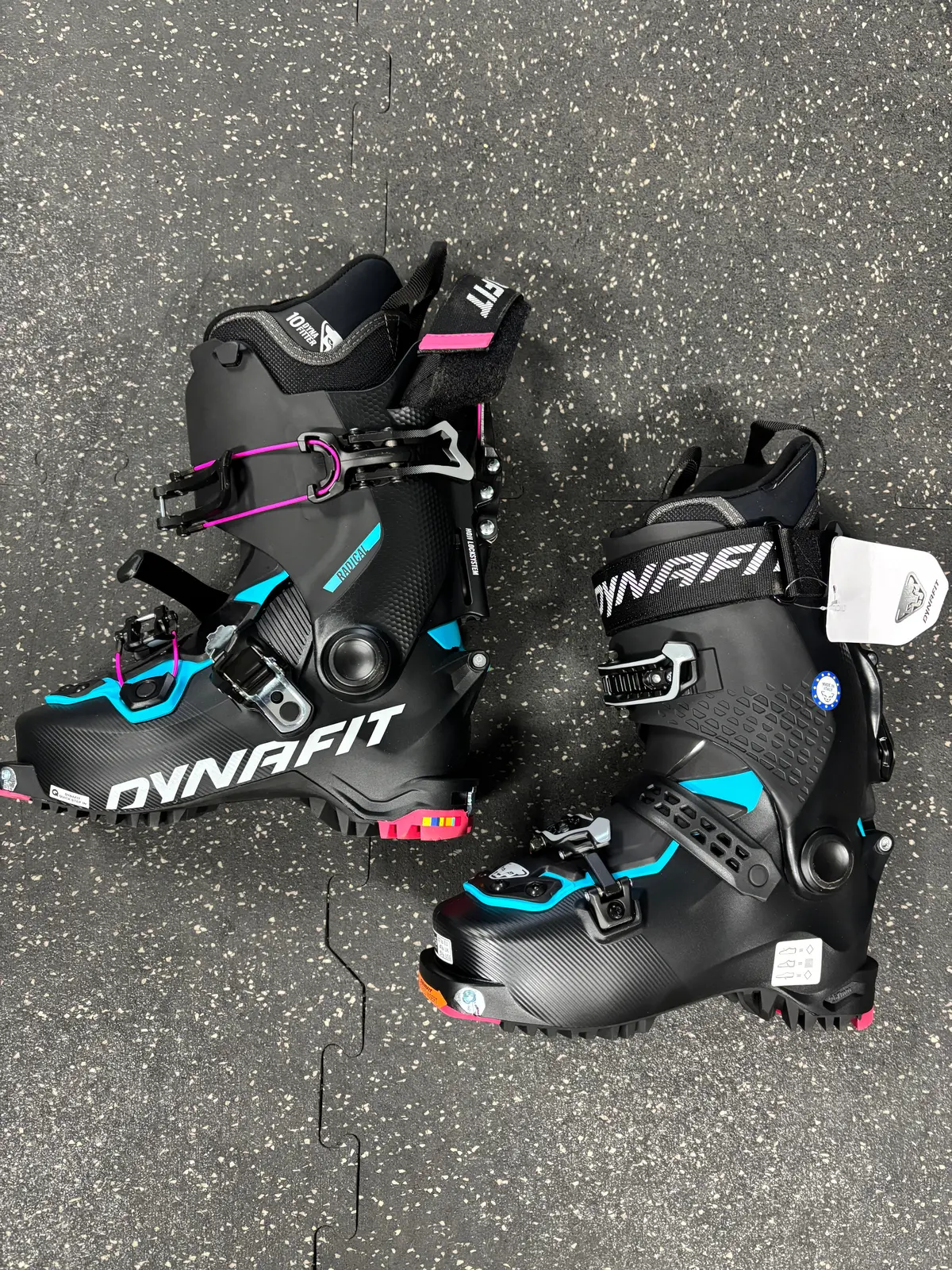 Dynafit Radical W At Tech Ski Boots, Women, 23.5 Us 6 2