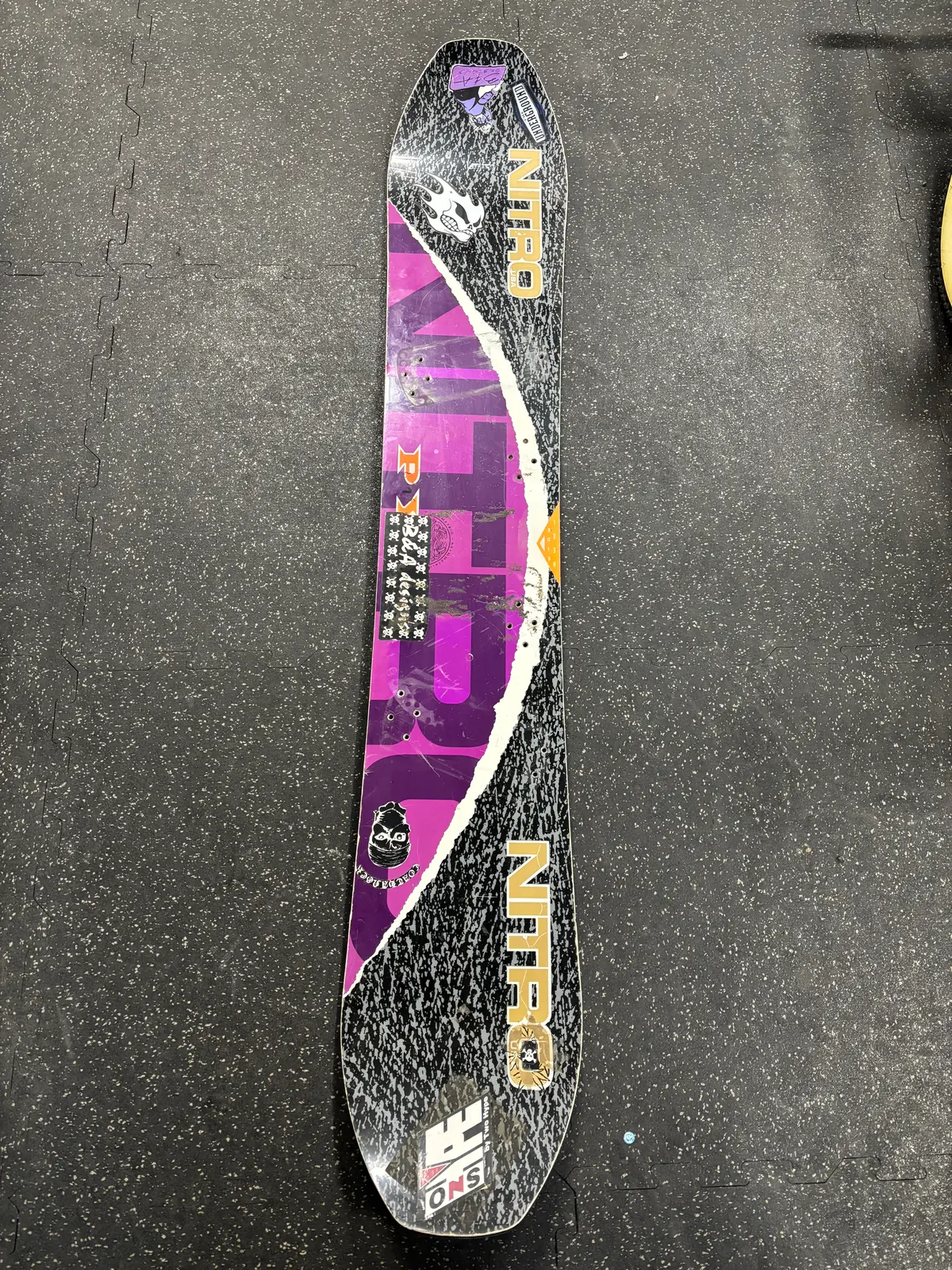 Nitro Pyro Old School Carving Snowboard, 161Cm 1