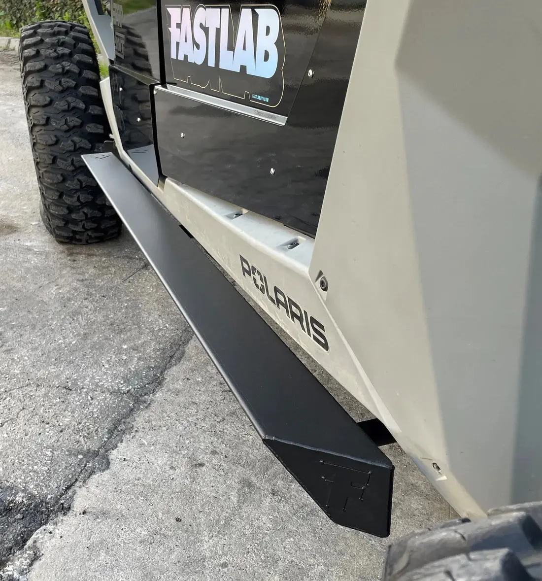 Polaris Rzr Pro R / Turbo R / Pro Xp 4-Seat Rock Slider Steps 1