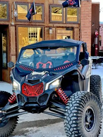 Bent Metal Can-Am X3 Glass Windshield 2.0 1