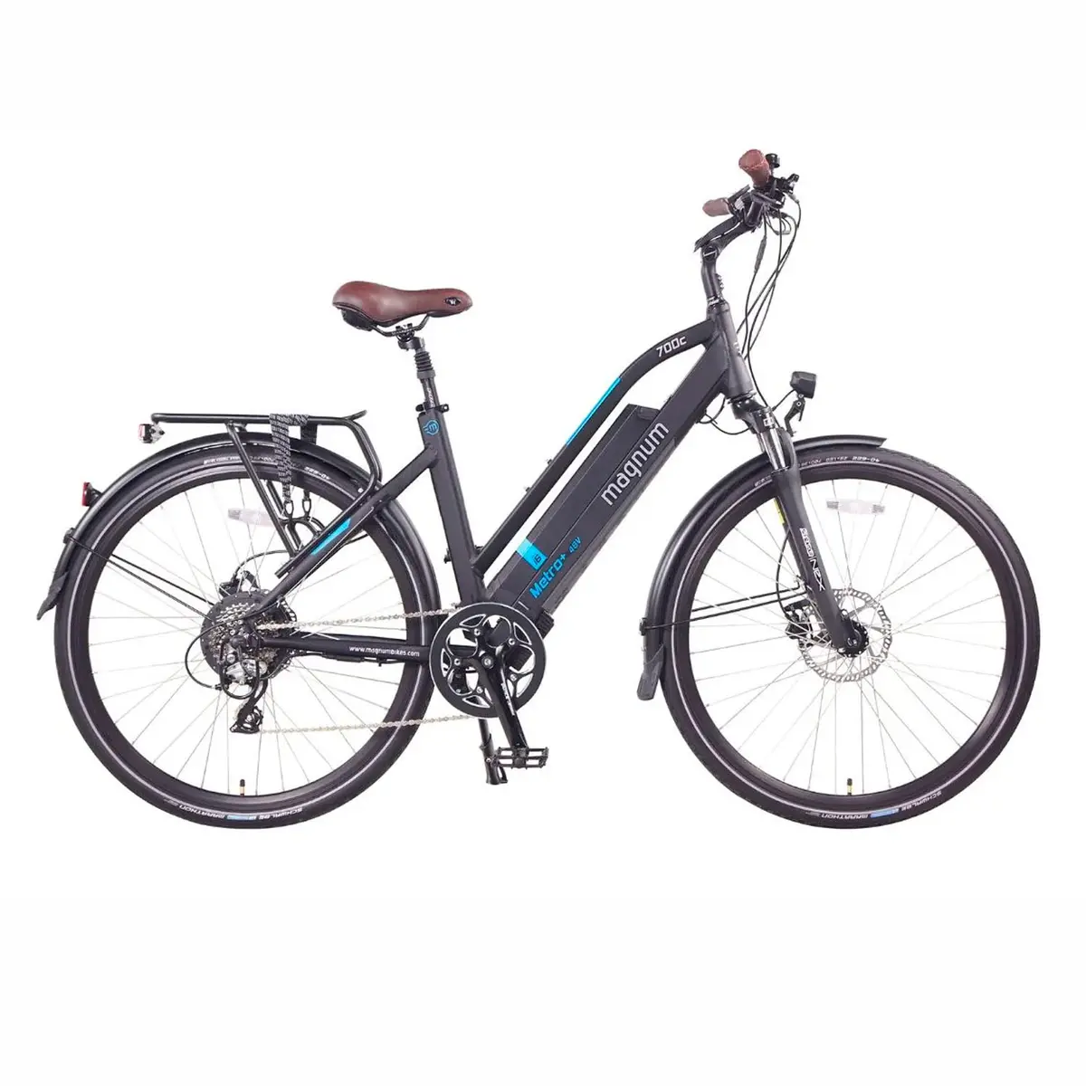 Magnum Metro+ Low Step, Black, 700 Low Step 1