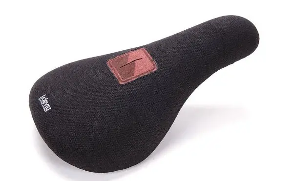 Merritt Sl1 Pivotal Seat 1