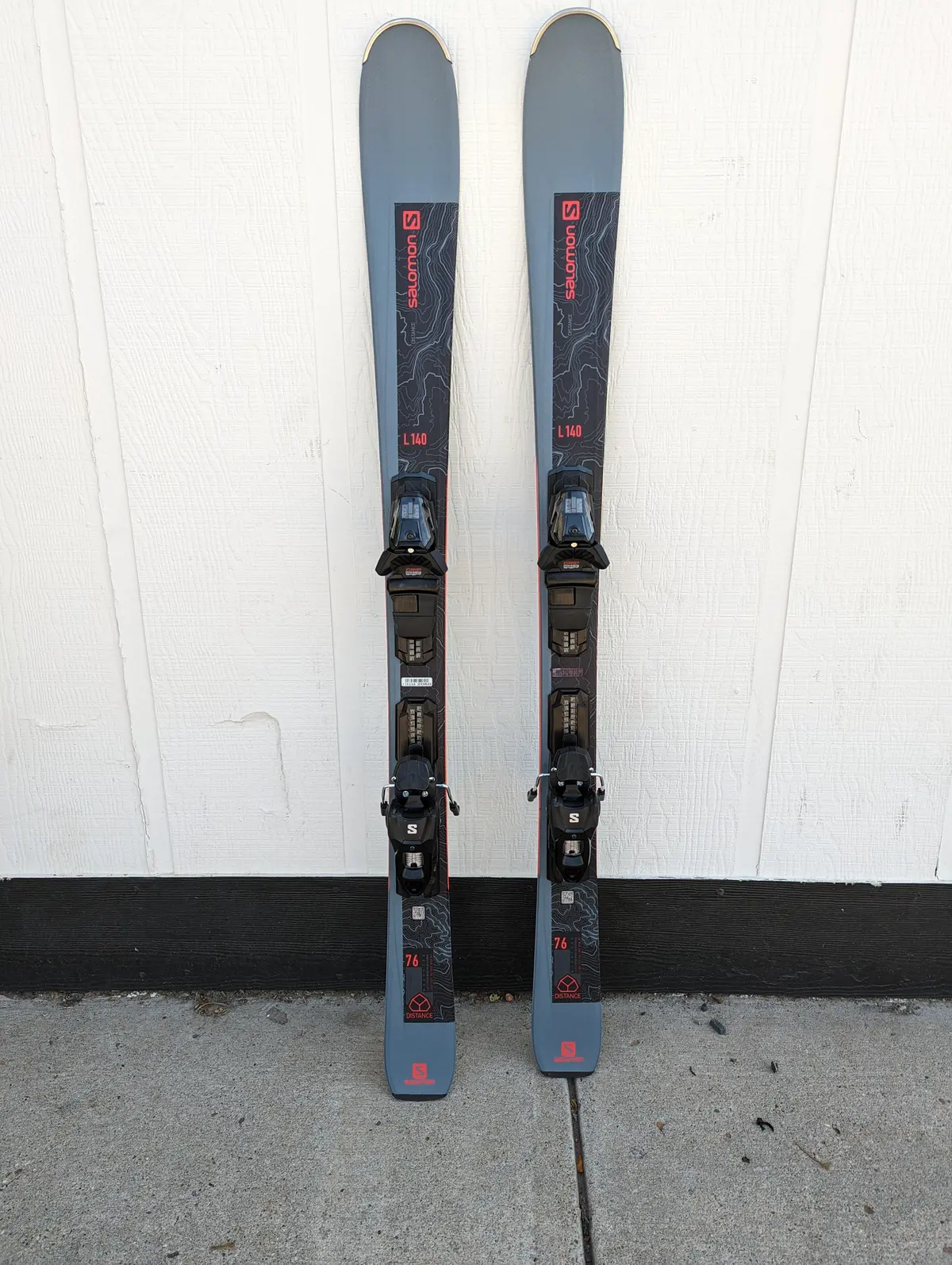 Salomon Distance 76 All Mountain Rocker Skis With Bindings, 140Cm 1