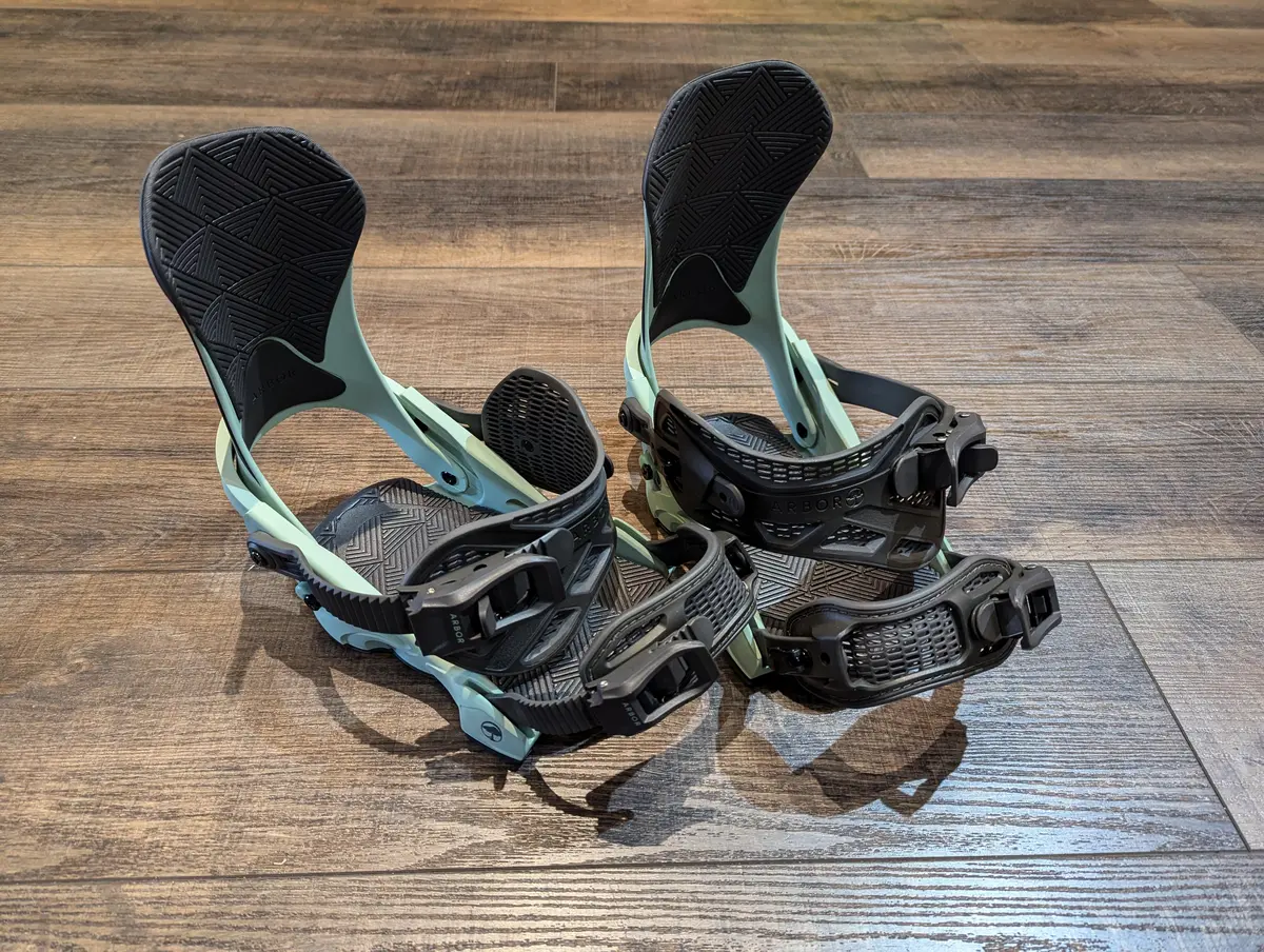 Arbor Sequoia Snowboard Bindings, Women S/M, Mint 1