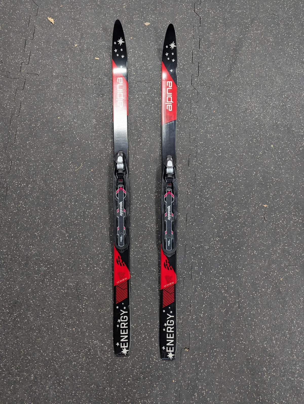 Alpina Energy Kid's Cross Country Skis, Waxless, 110Cm Rtl $150 1