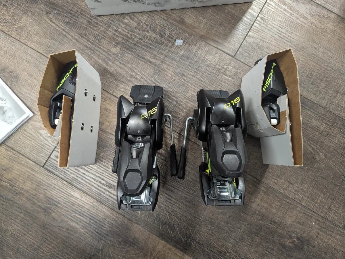 Fischer R 16 Downhill Ski Bindings, Din 5-16, 85Mm Brake Width 2