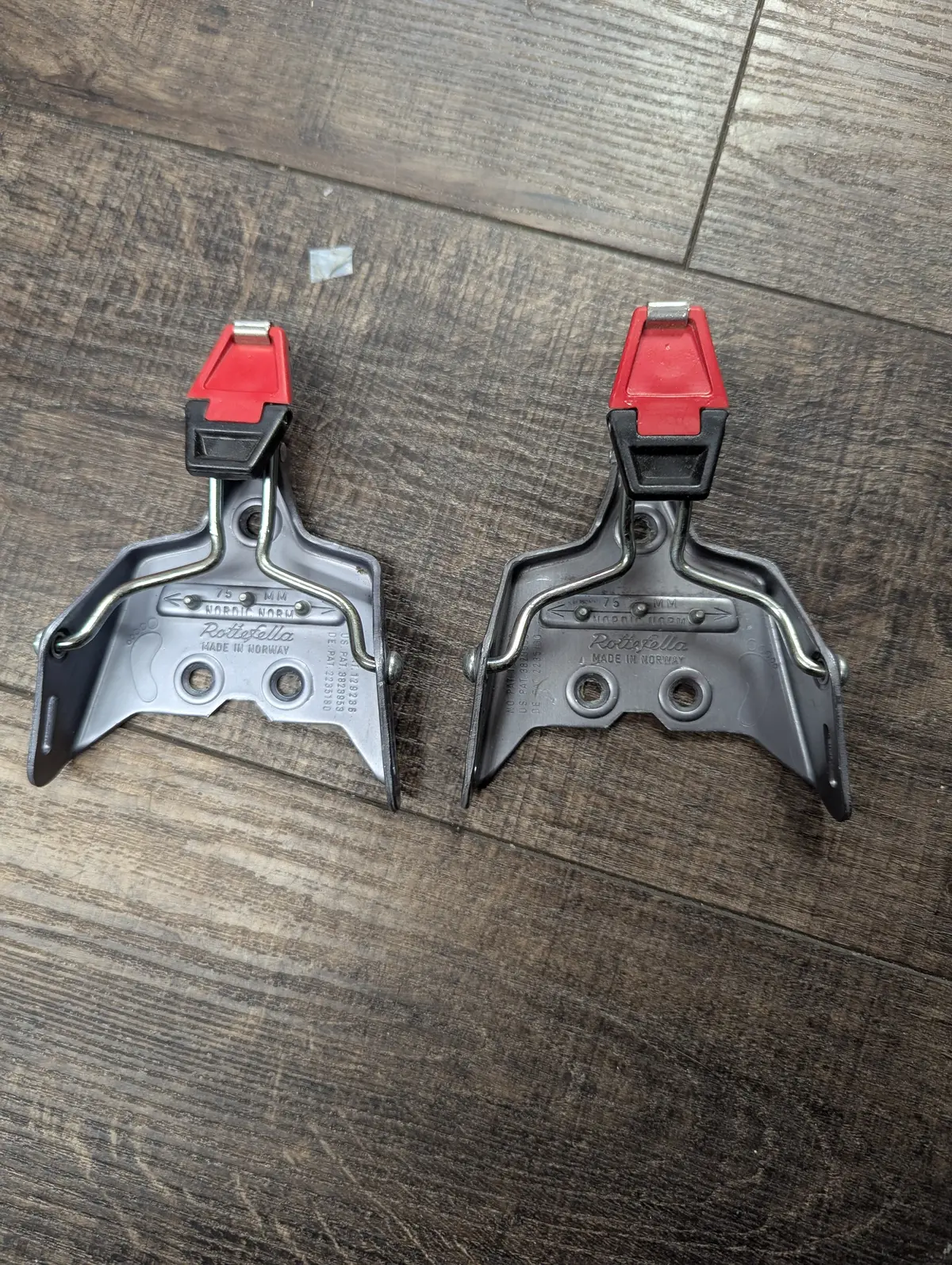 Vintage Rotefella 75Mm 3 Pin Xc Bindings (2) 1