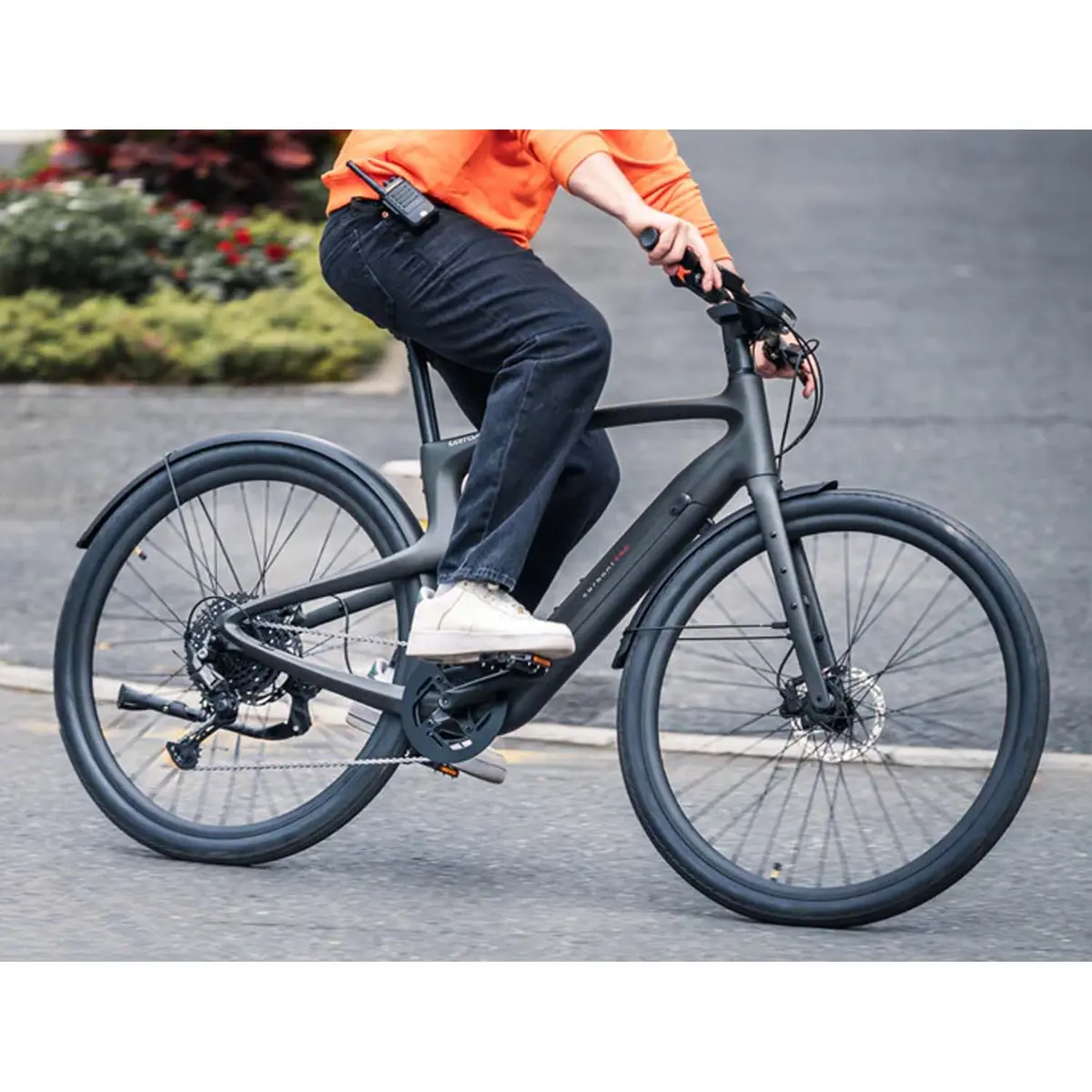 Urtopia Carbon 1 Pro, High Step, Customized Rear Hub, Black 2
