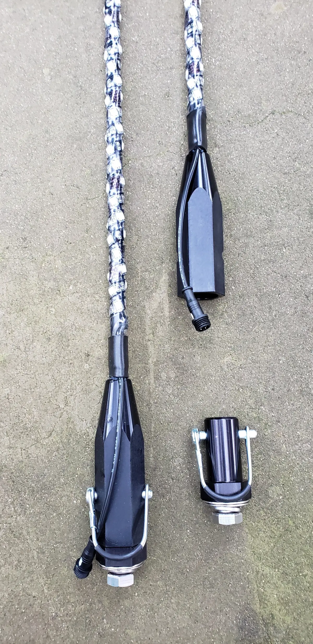 Sick-Stick Black Voodoo Whip With Hardwire Cable* 4