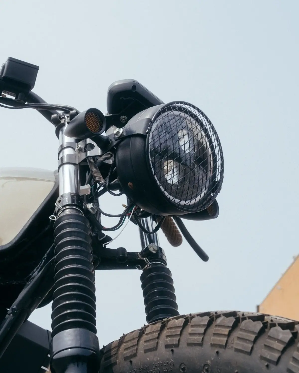 Headlight Grill 1