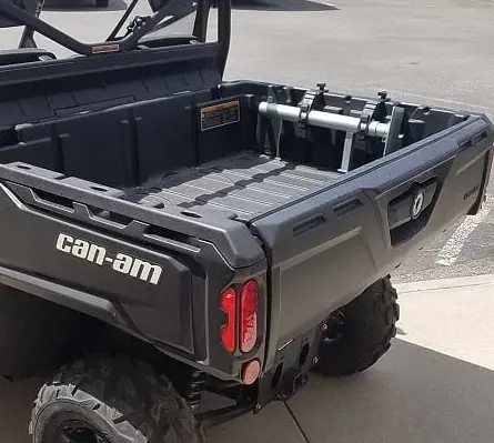 Hornet Outdoors Can Am Defender And Commander Jack And Mount 2