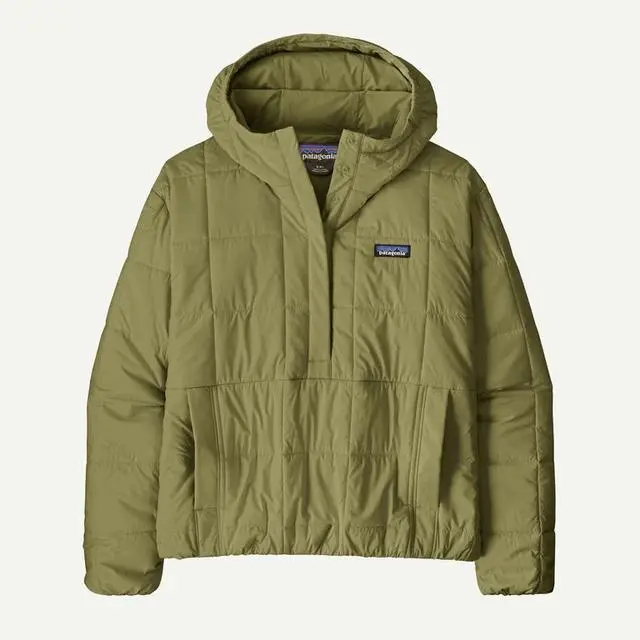 Womens Light Gust Hooded Pullover 1