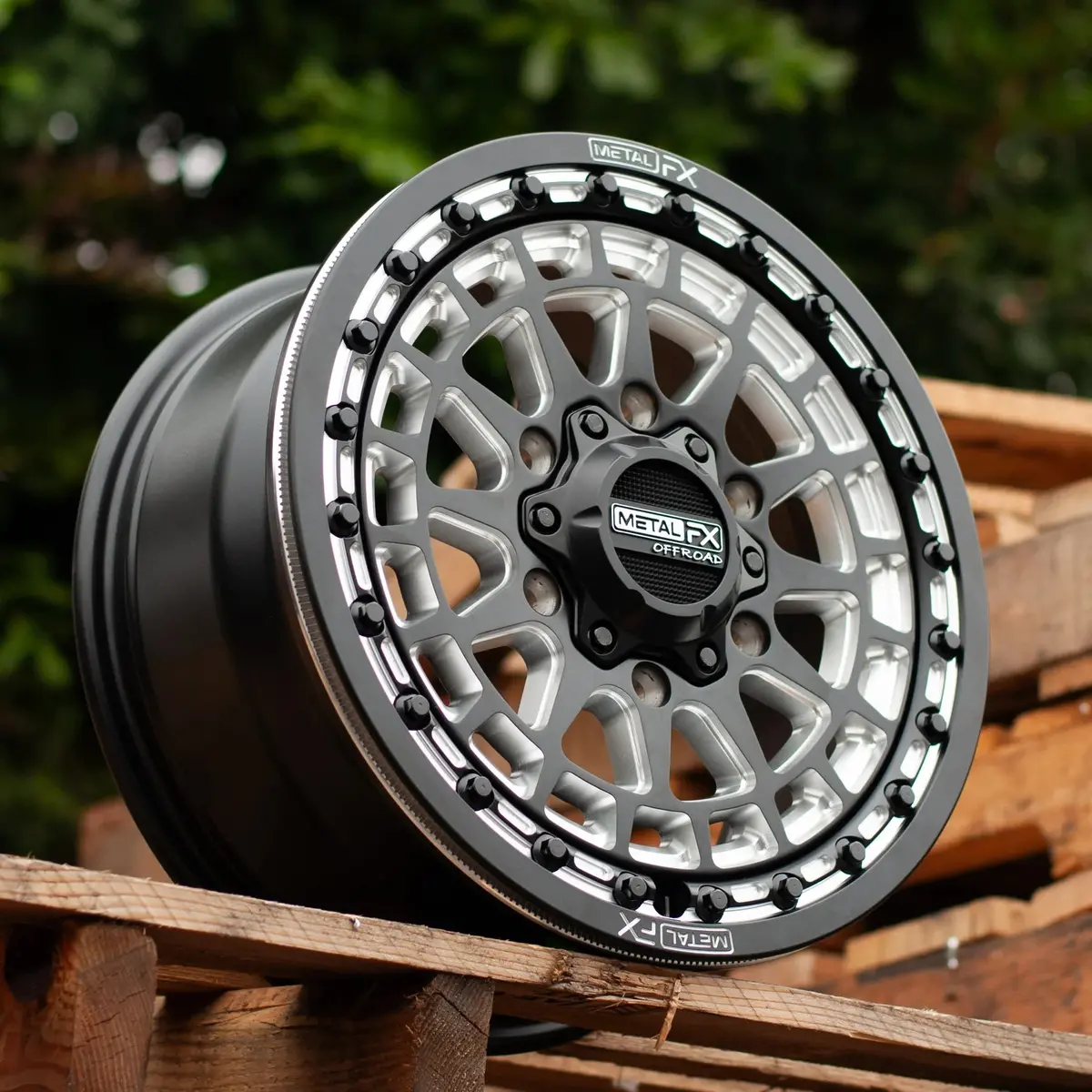 Metal Fx Outlaw 6R Beadlock | Satin Black Contrast Cut 2