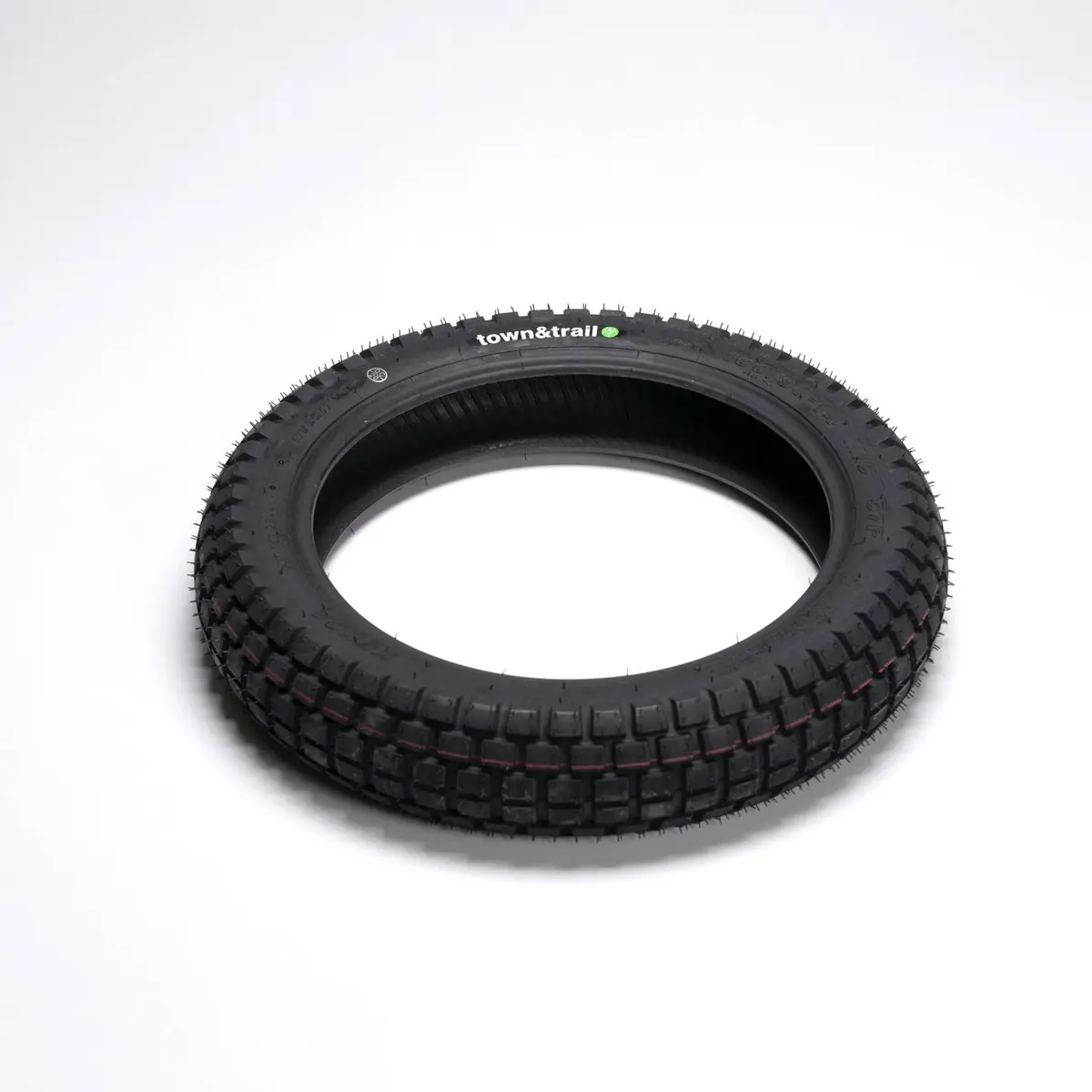 Ösa Tire  Town & Trail 1