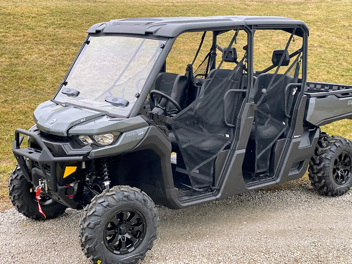 Spike Can-Am Defender Comfort Flow Venting Windshield W/Hard Coat 2