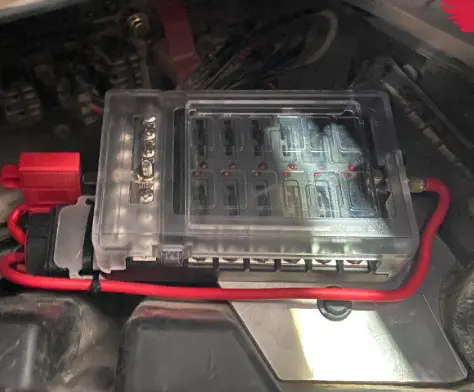 Vent Pro Xp Under Dash Accessory Fuse Block 1